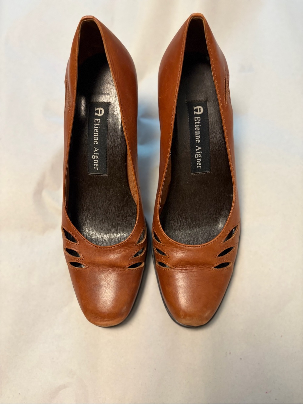 Etienne Aigner Brown Leather Cut-Out Ville Block Heels Pumps size 6 Samples!